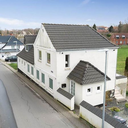 210 m2 hus med plads til 10 gæster. Nordborg Eksteriør billede