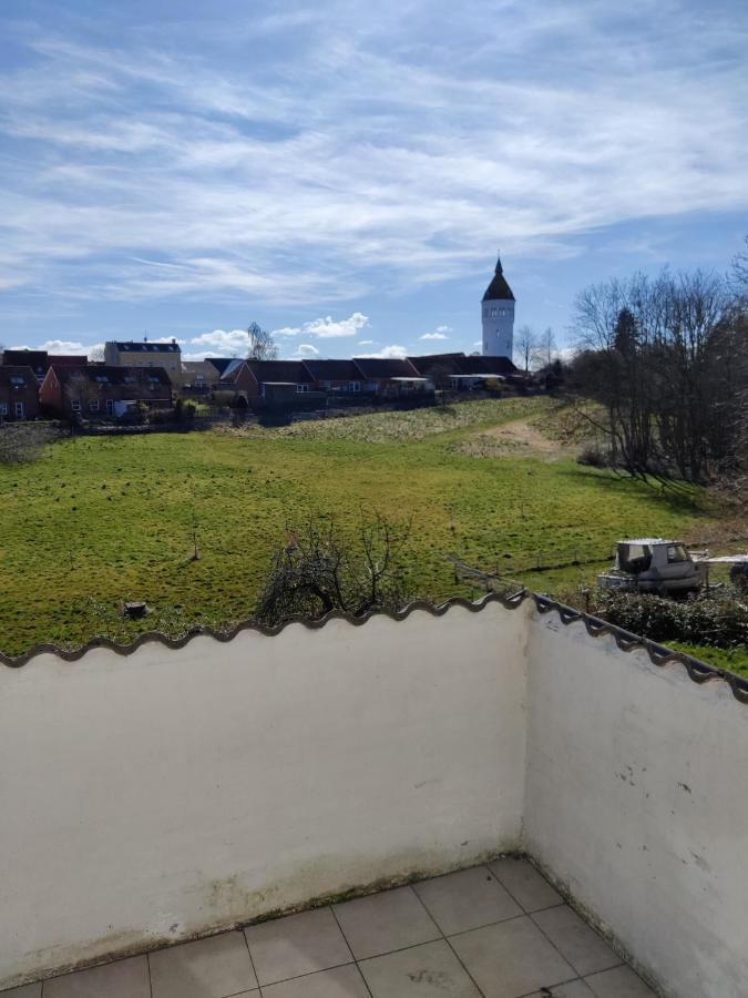 210 m2 hus med plads til 10 gæster. Nordborg Eksteriør billede
